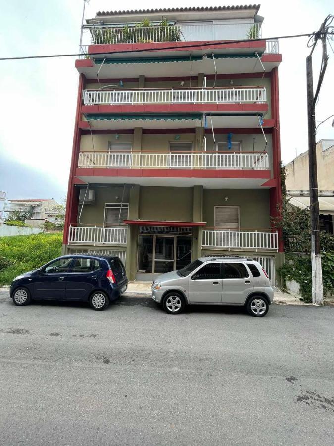 Cozy Apartment In Nea Palatia-Oropos Exterior foto